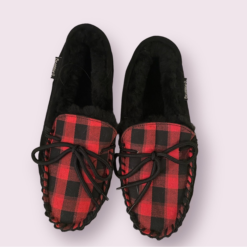 Bearpaw Mens slippers size 9